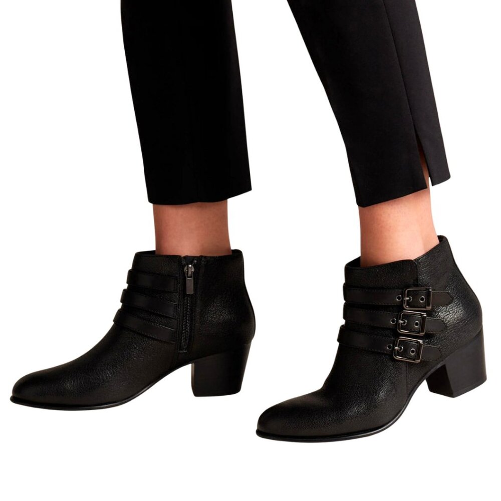Clarks Maypearl Rayna Black Leather Boots Strappy Ankle Boots Size 9